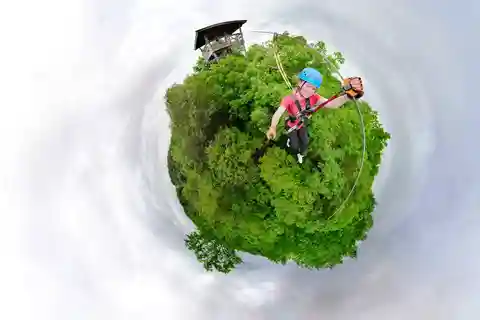 Henderson, Minnesota: 14-Line Zipline Canopy Tour