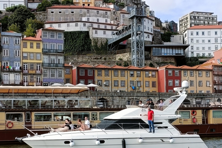 Porto: Sonnenuntergang oder tagsüber Premium-Jacht auf dem Douro