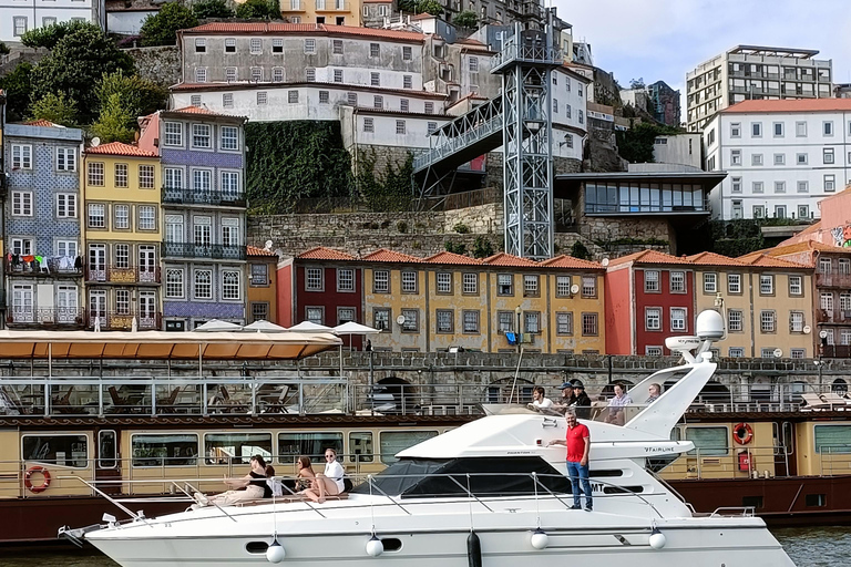 Porto: Premium jacht bij zonsondergang of overdag op de rivier de Douro