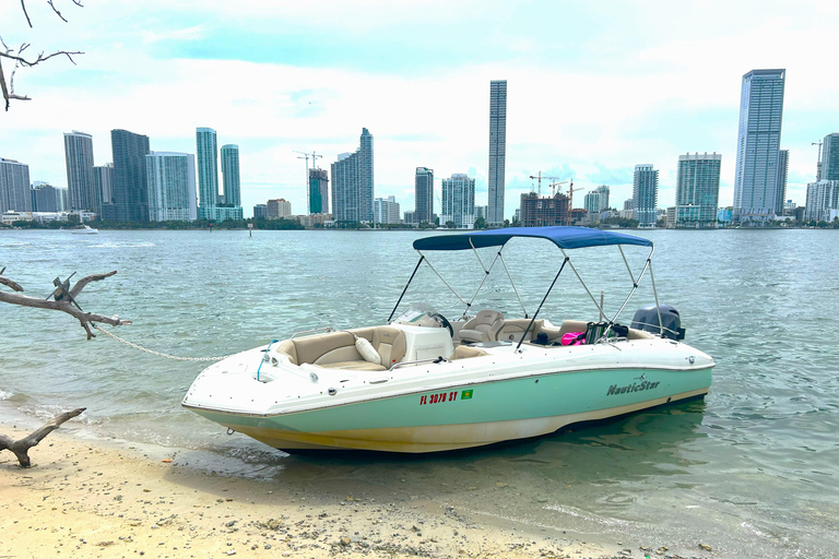 Miami: Wynajem łodzi w zatoce Biscayne Bay bez kapitana