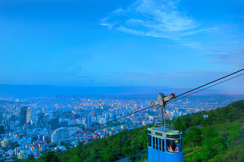 Tbilissi : circuit des 3 téléphériques avec déjeuner en optionVisite en groupe partagé ***3 HEURES***