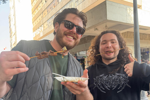 Lima: Market Tour with Tastings and Chinatown Visit