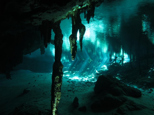 Playa del Carmen: Mind-Blowing Diving at Cenote Dos Ojos