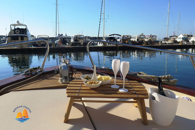 Tour privado en barco por la Costa Amalfitana