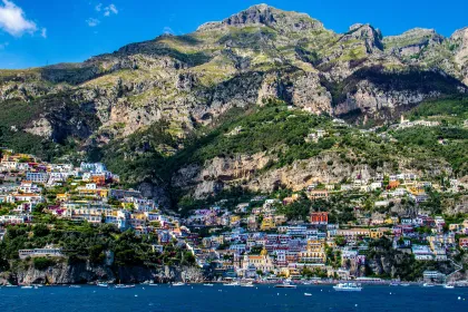 Von Neapel aus: Geführter Tagesausflug zur Amalfiküste, Nerano Positano