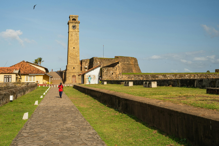 Sri Lanka: Colombo Airport-Car Tour-Negombo Beach-Galle Fort