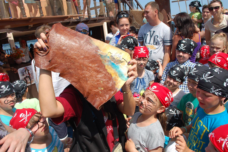 Djerba: Pirate Boat Trip to Flamingo Island with Lunch & Transfers