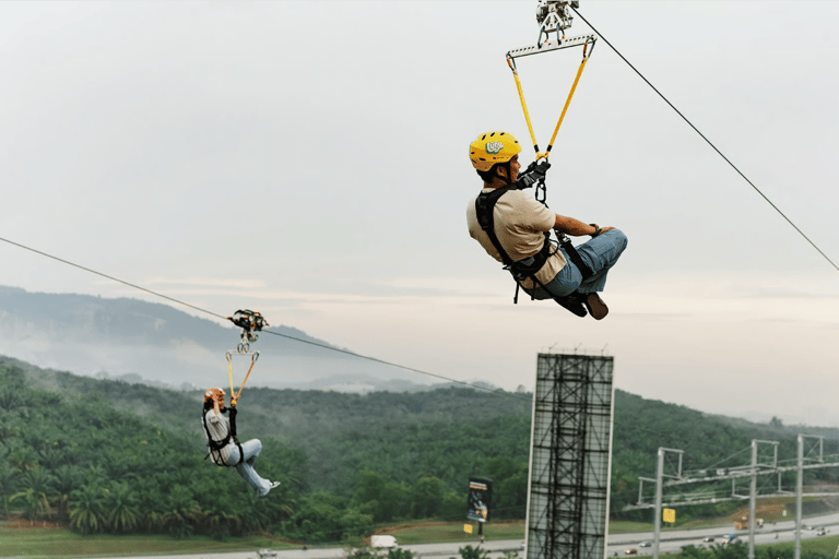From Kuala Lumpur: Skyline Luge Ticket & Transfer Skyride + 4 Luge Ride Combo