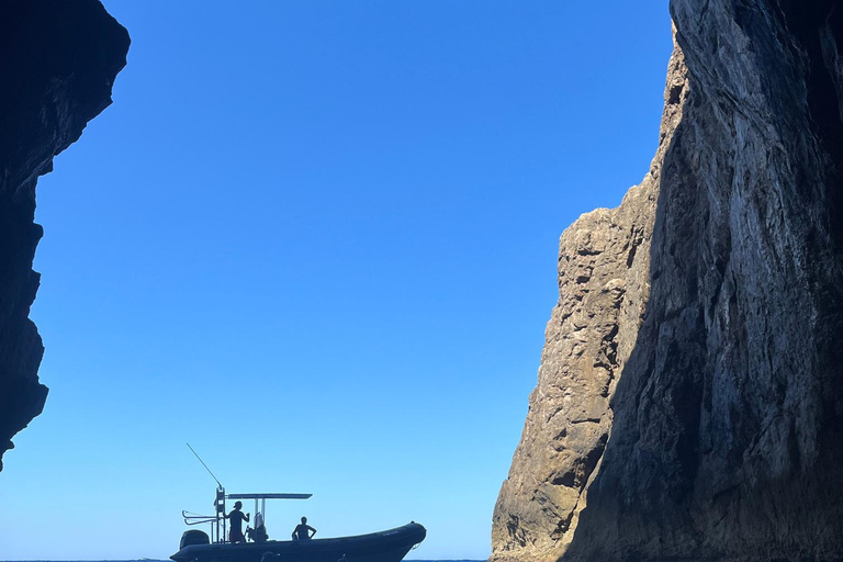 Fornells : Excursion en bateau vers les criques et les plages avec plongée en apnée