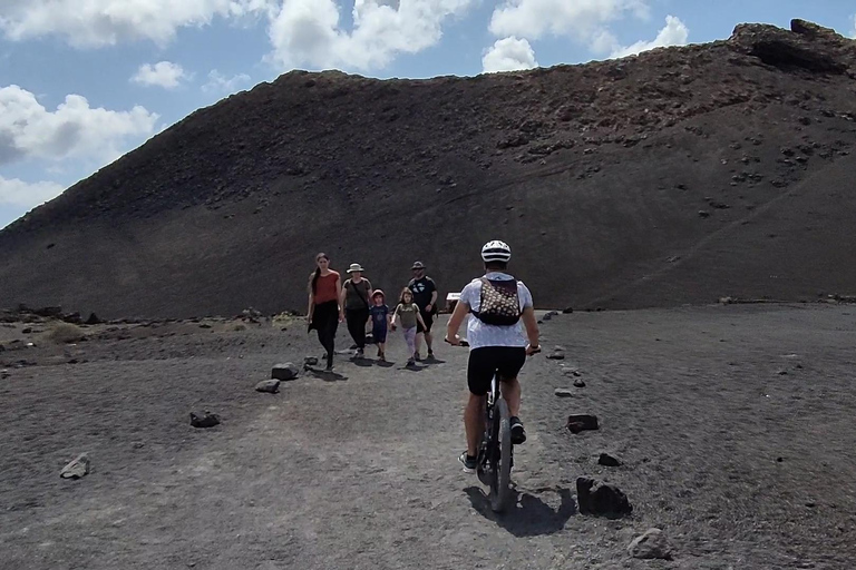 Lanzarote: Guided ebike tours of the Timanfaya volcanoes