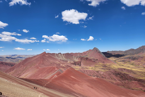 From Cusco: Full Day tour to Rainbow mountain and Red Valley