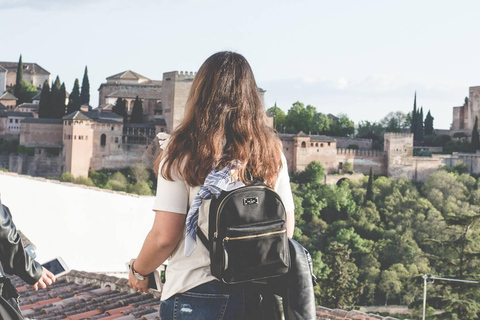 Granada: Albayzin and Sacromonte Hybrid Walking Tour