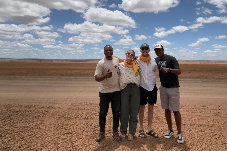 Nairobi: Amboseli National Park Day Trip with Lunch Luxury Landcruiser Option