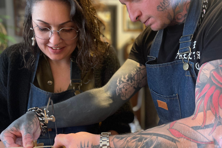 Bruges : Atelier de fabrication de bagues en argent