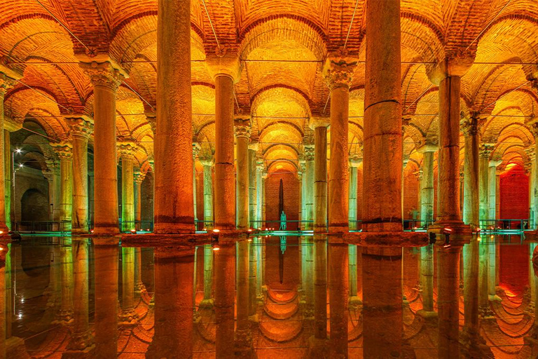 Istanbul: Basilica Cistern Night Shift Entry and Audio Guide