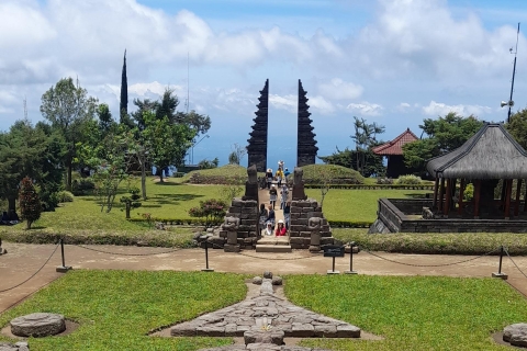 Yogyakarta: Candi Cetho, Sukuh en Solo Stadstour