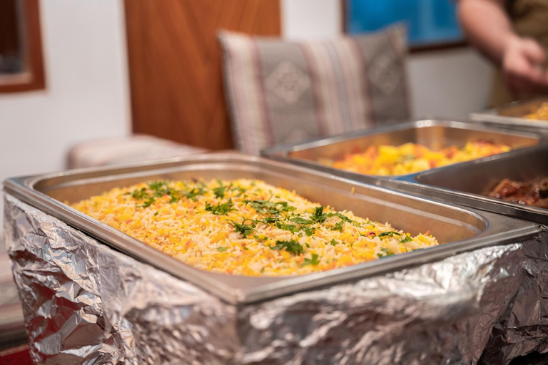 多哈：含自助晚餐的阿拉伯独桅帆船日落巡航夜间阿拉伯独桅帆船巡游（不含晚餐）