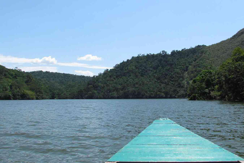 Tarapoto: Laguna Azul Tour mit Mittagessen