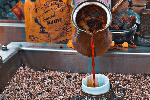 Capadocia: taller de café local preparado en arena