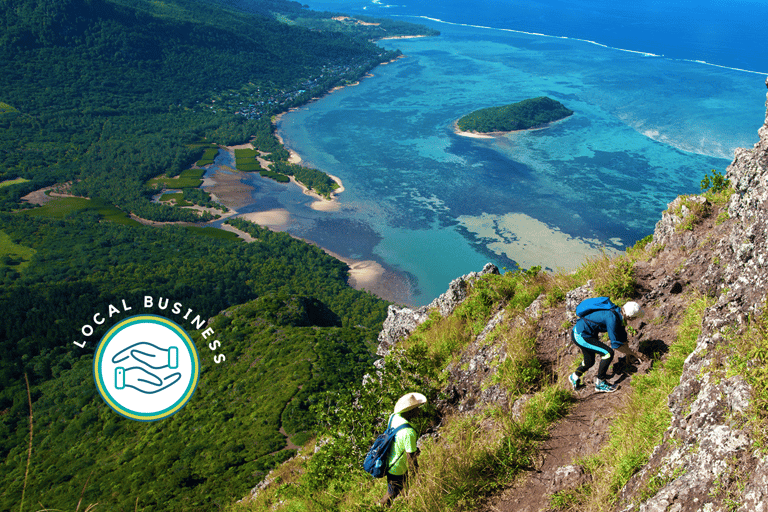 Montagne du Morne, randonnée emblématique avec les meilleurs guides locauxRandonnée dans la montagne du Morne - Groupe