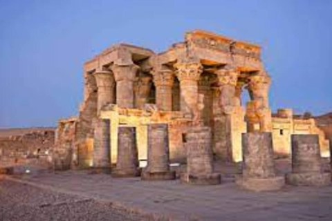 Odwiedź Edfu, świątynie Kom Ombo z Luksoru
