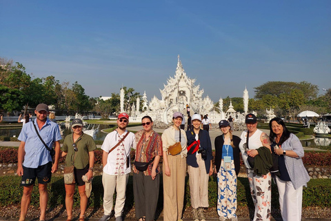 Chiang Rai:Guided Highlights Full-Day Tour-FREE LUNCH BUFFET Experience the Wonders of Chiang Rai with Free Thai Buffet