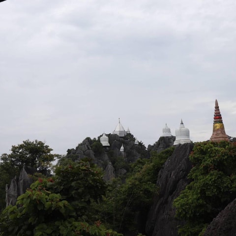 Amazing Unseen in Thailand Wat Chaloemprakiat Lampang