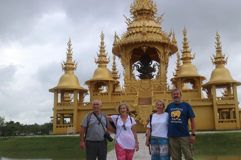 Z Chiang Mai: eksplorator tętniących życiem świątyń w Chiang RaiZ Chiang Mai: zwiedzanie tętniących życiem świątyń w Chiang Rai