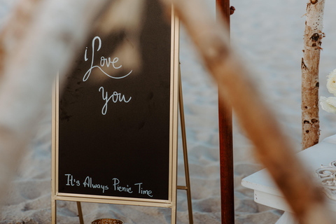 Miami or Fort Lauderdale: 2-Hour Beach Picnic Experience