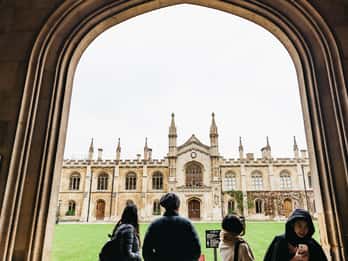 Cambridge: Rundgang mit Alumni-Führung, optional mit Besuch der King's Chapel