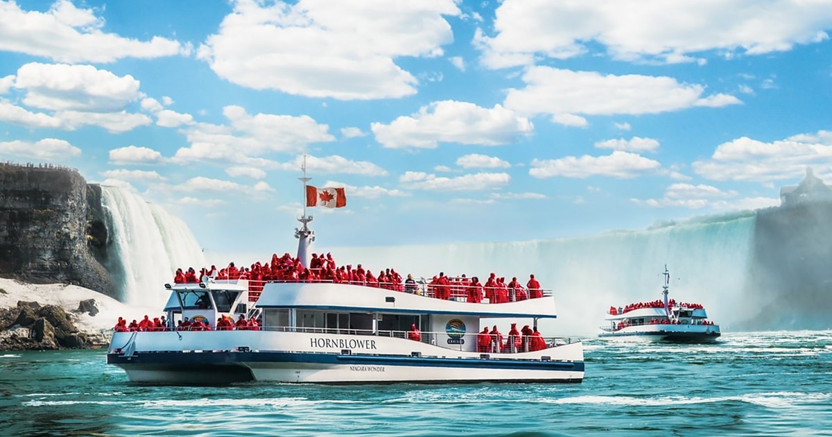 Toronto: Niagarafälle Tagestour mit optionaler Bootstour | GetYourGuide