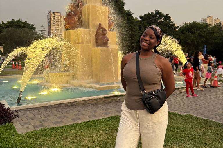Lima: Historic Center, Catacombs, and Water Show Tour