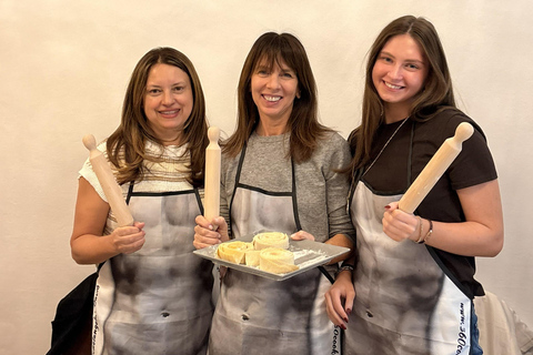 Florence: Ravioli & Pasta Cooking Class & Wine + Gift Apron Private Cooking Class