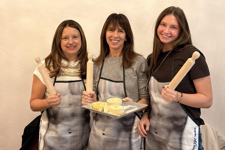 Florence: Ravioli & Pasta Cooking Class & Wine + Gift Apron Private Cooking Class