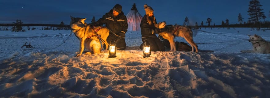 Saariselkä : Safari au Husky avec chasse aux aurores boréales