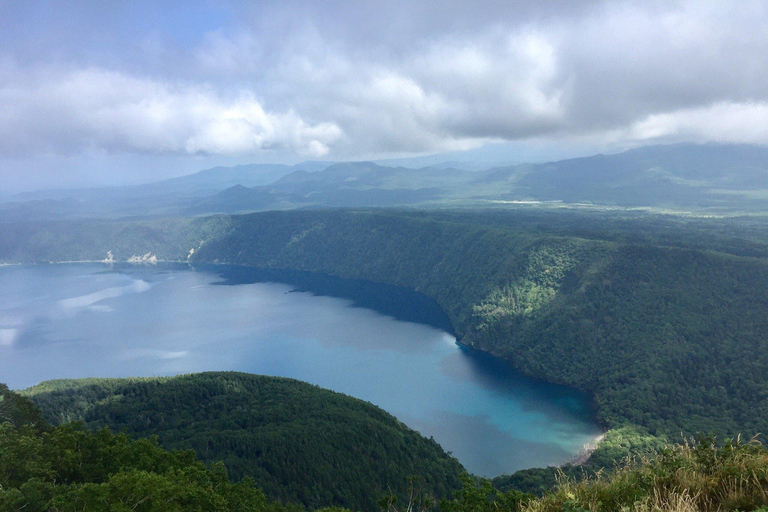 Shiretoko & Kiyosato: Five Lakes Full-Day Nature Tour