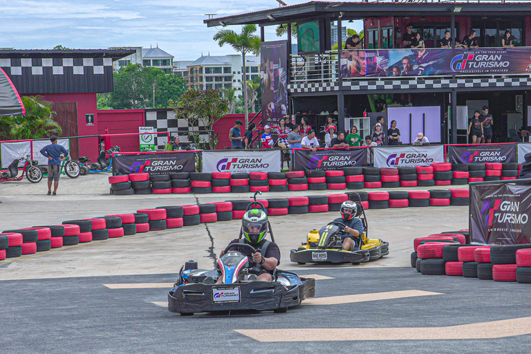 Pattaya: Columbia Pictures Aquaverse Ticket + Activities TICKET + BUMPER CAR + GO-KART + SURFING + MINI GOLF