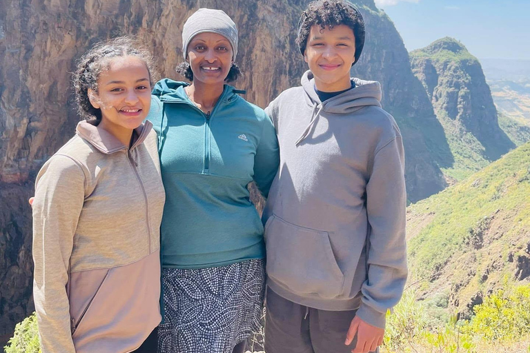 Addis Ababa: Private City Tour with Airport Pickup