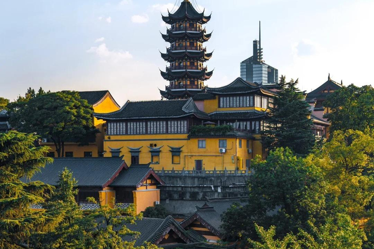 Nanjing: Ancient Jiming Temple, Cherry Trees, and Lake Views Nanjing: Thousand-Year-Old Jiming Temple, Cherry Trees, and Lake Views