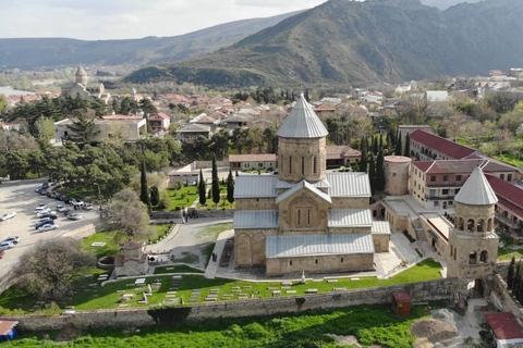 Mtskheta : Visite guidée avec le monastère de Jvari et ...