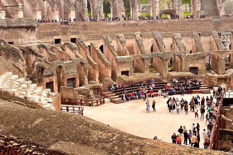 Rome: LATE BOOKING Colosseum, Forum & Palatine Entry passes Rome: Last Minute Colosseum, Roman Forum, Palatine Hill Tour