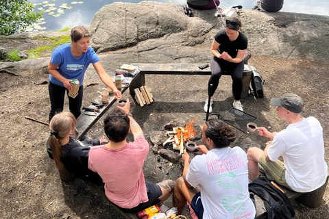 从赫尔辛基出发：努克西奥国家公园的迷人下午