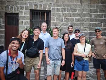 Un retour dans le temps : visite à pied de l'Intramuros