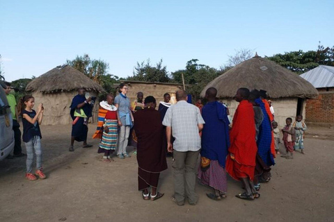 Safari de 4 días en el Parque Nacional de Masaai Mara y Lago Nakuru