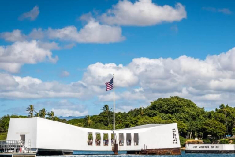 Oahu: Pearl Harbor, USS Arizona Memorial & Honolulu Tour Half-Day Pearl Harbor & USS Arizona Memorial Tour