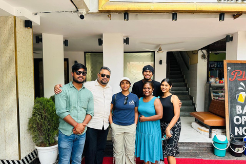 Old and New Delhi Group City Tour with Guide and Transfers