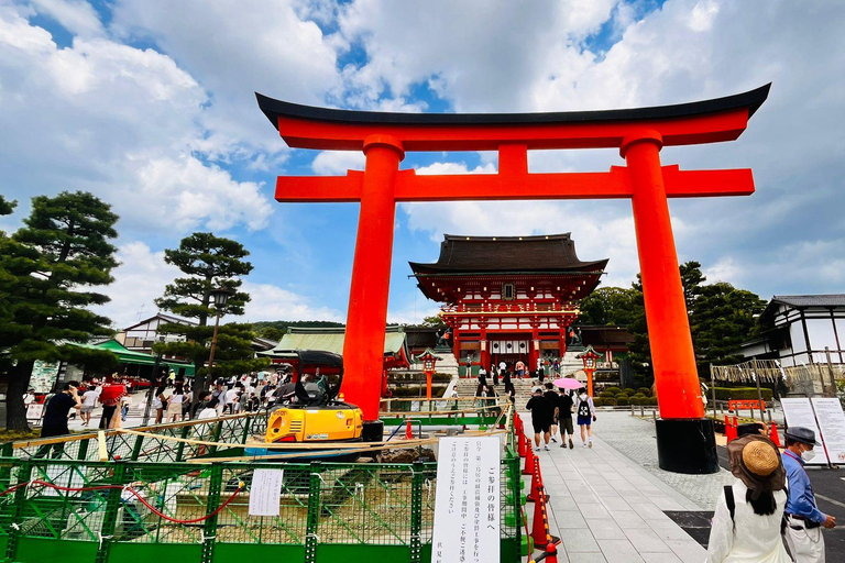 KYOTO OCH NARA DAGSUTFLYKT MED UPPHÄMTNING OCH AVLÄMNING