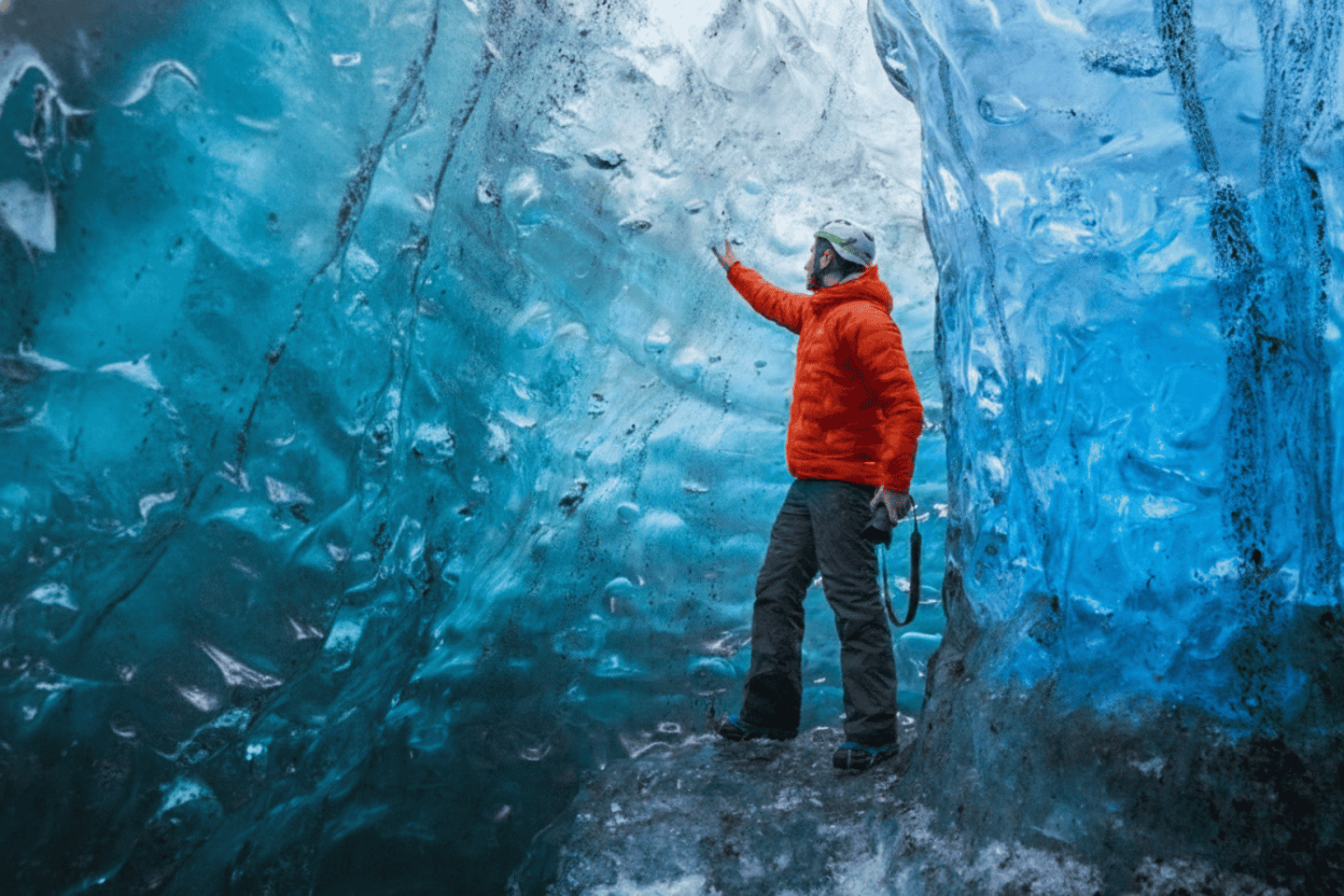 冰岛杰古沙龙泻湖冰洞探险之旅