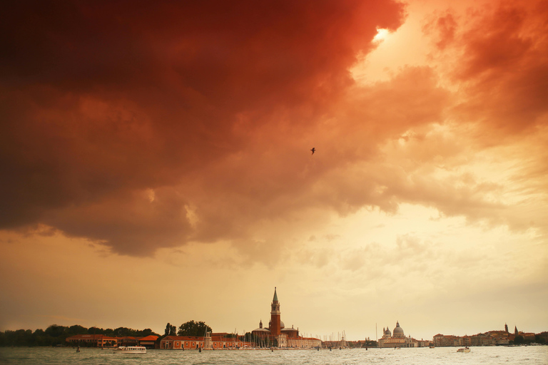 Venice: Boat Tour, Murano, Burano & Mysterious Secret Island Venice: Boat Tour, Murano, Burano