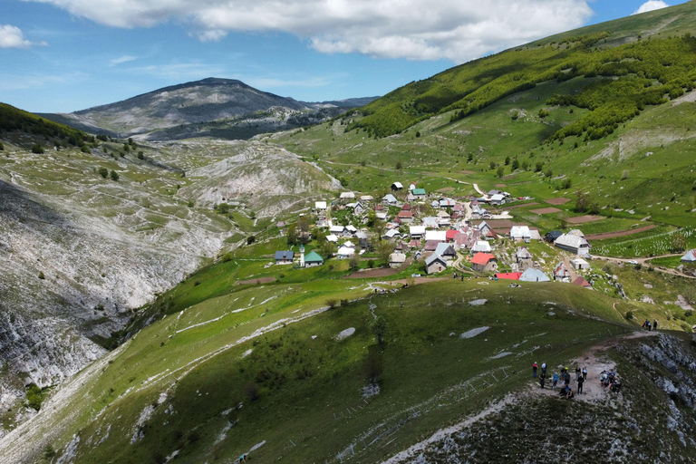 From Sarajevo: Lukomir Village Guided Hiking Tour